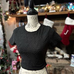 Princess Polly Black Wave Pattern Crop Top